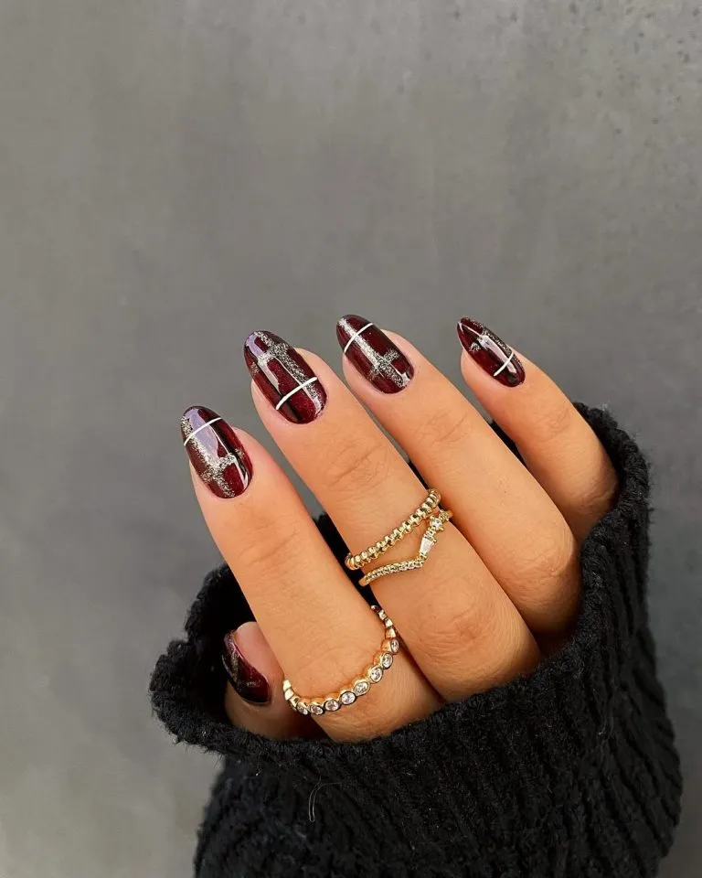 minimalist fall nail art